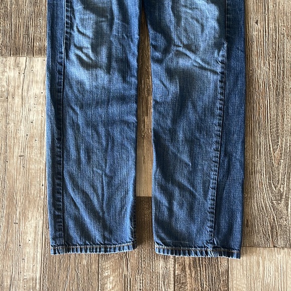 Levi’s Strauss & Co, Men Jeans style 505. 32-32 - Picture 7 of 9